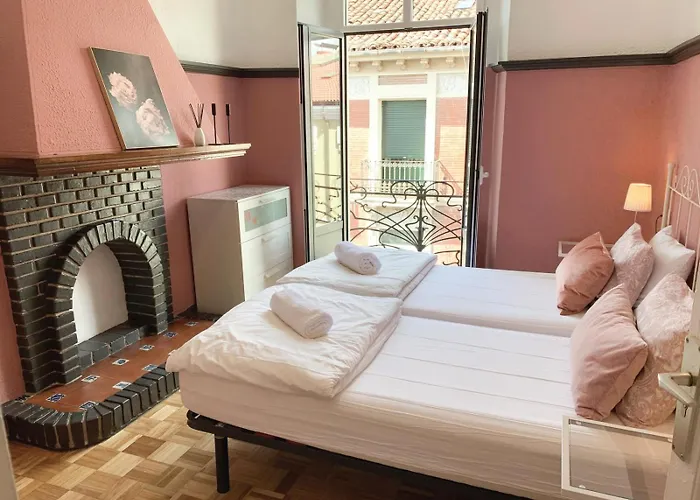 Leon Hostel