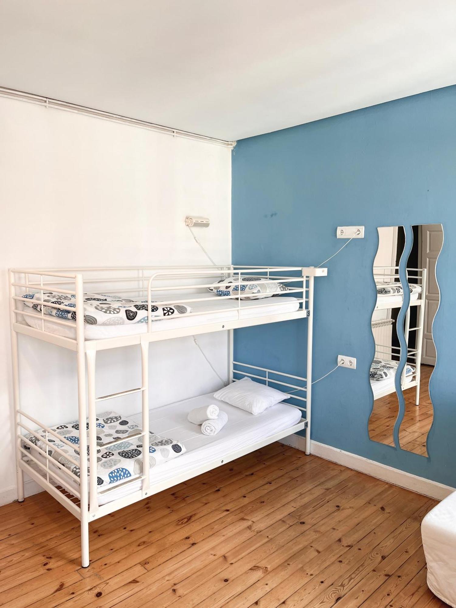 Leon Hostel Leão